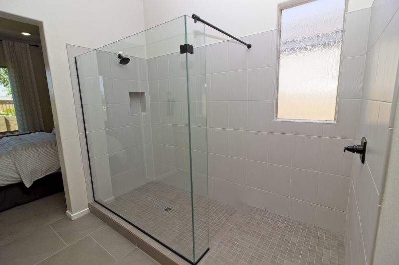 Compact Shower Space